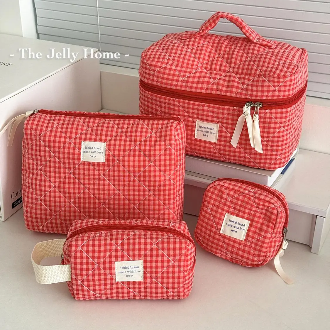 TJHome Women’s Vintage Raspberry Plaid 4-Piece Travel Toiletry Bags Set, Large Capacity Instagram-Style Portable Zippered Cosmetic Pouch, Makeup Organization Gift Sets for Women