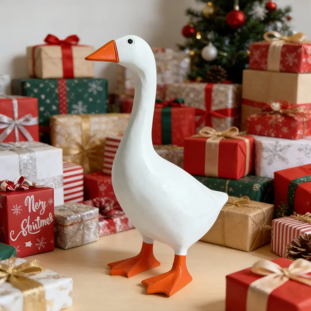 7-Inch Resin Goose Desk Statue with Magnetic Beak Funny Desktop Figurine Key Holder Cute Home Office Decor Housewarming Ornament Holiday Gift Decorative Accessory, House Decor, Whimsical Room Decor