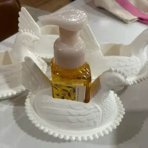 Hen On A Nest Bath And Body Works Hand soap Dispenser Country Farm House Decor