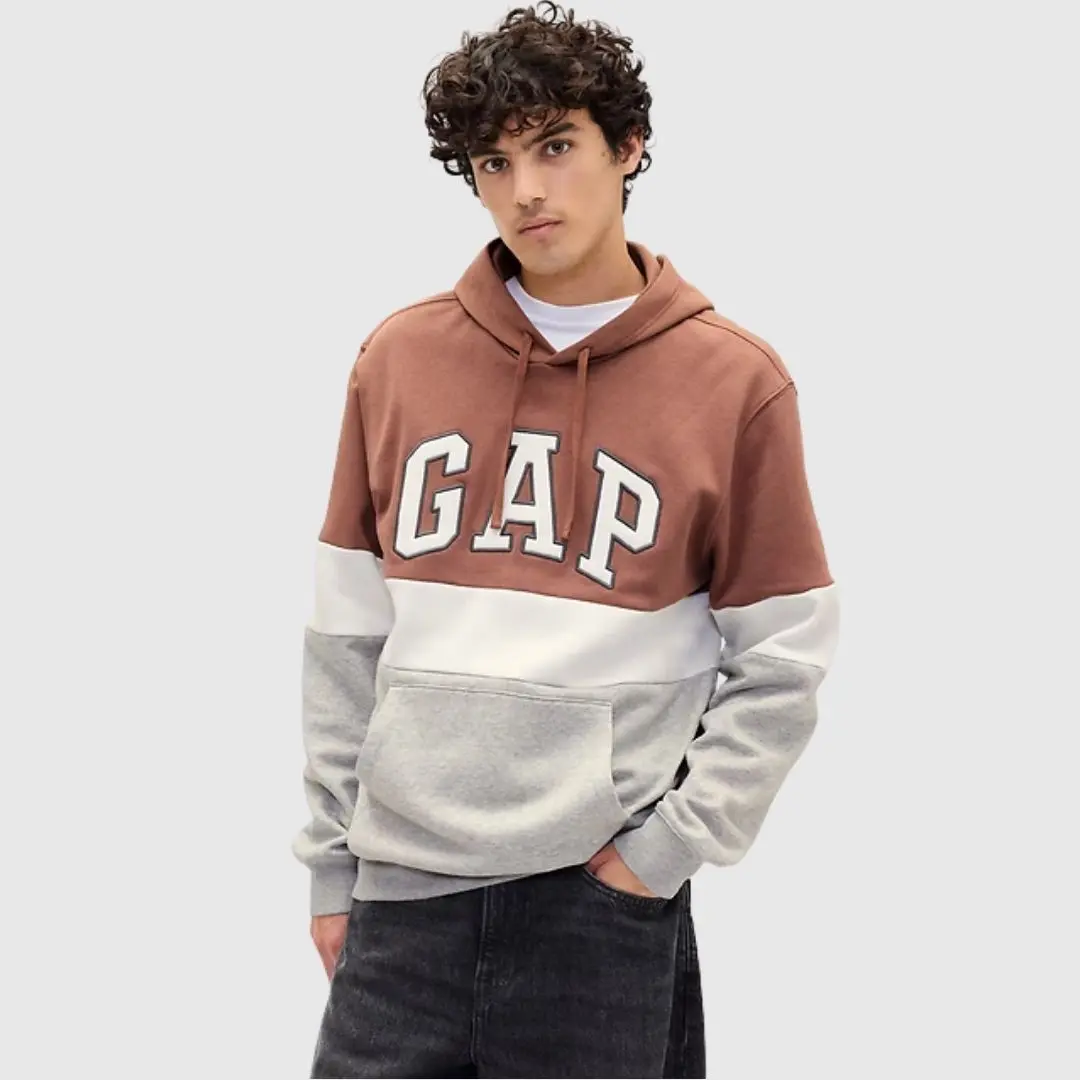 Men's GAP Relaxed Fit Logo Hoodie, Menswear Soft Sweatshirt with Stitched Hem