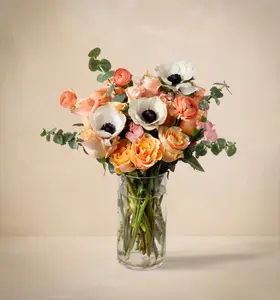 The Margot Bouquet (No Vase) – Fresh Flowers for Delivery – Gift for Birthday, Congratulations, Friendship, Thinking of You