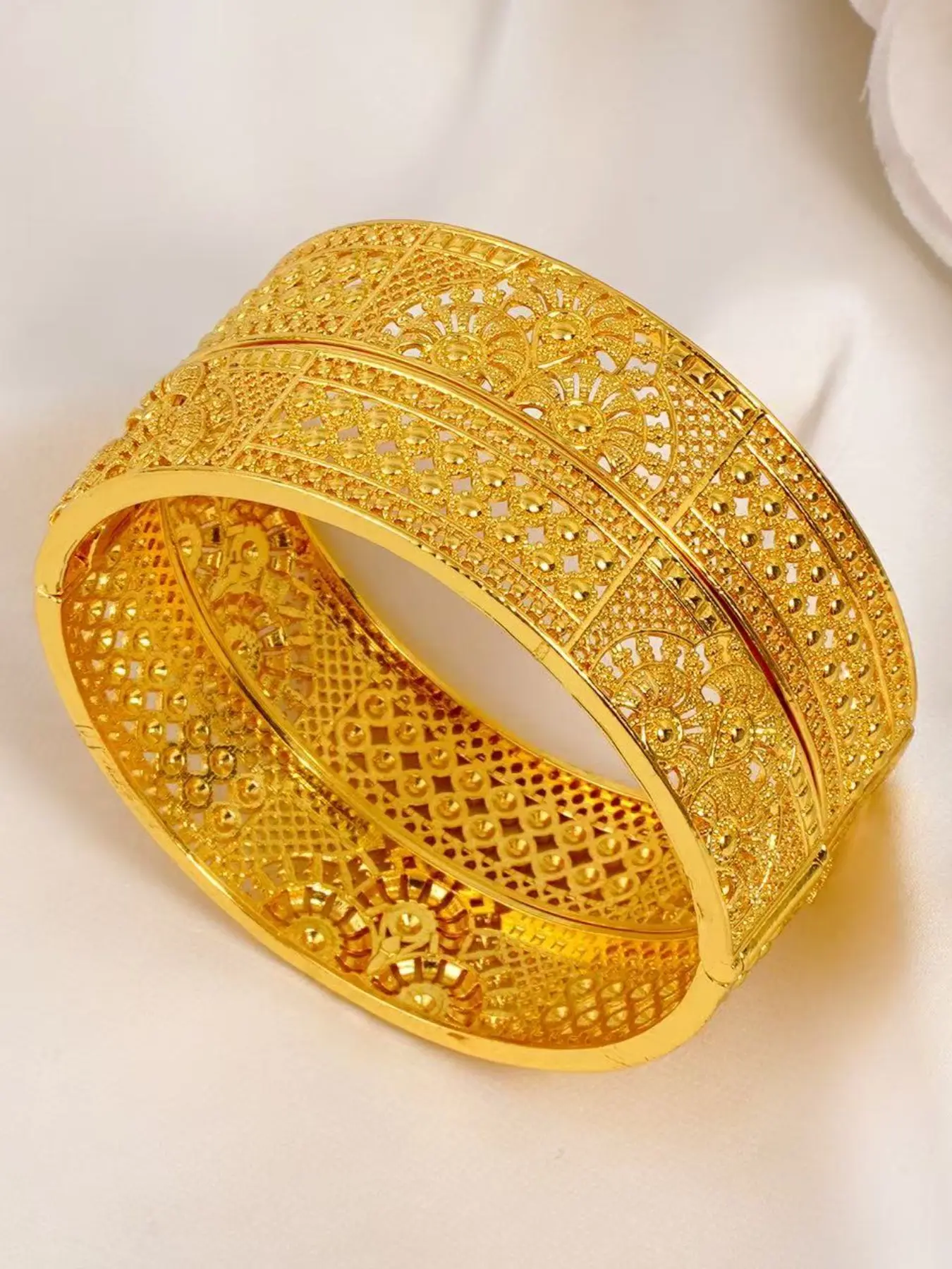 2pcs Elegant Vintage Copper Cuff Double Layered Bracelets for Women, Luxury Open Floral Design Exquisite Bracelet, Perfect for Daily Wear and Gifts, Batch 39dy, Stackable Cuff Bracelet, Fashion Bracelet