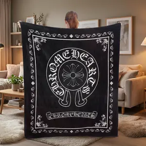 Black Vintage Style Flannel Blanket Student Dormitory Air Conditioning Room Cover Bedroom Living Room Decor Cozy Warm Throw Dark Academia Aesthetic Bedding College Essential
