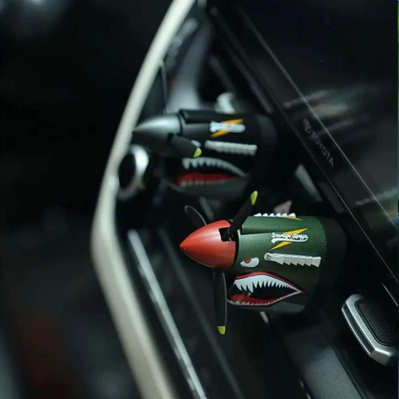 P-40 Fighter Aircraft Aromatherapy Cart 2025 New Mechanical Classic Design Shark Tiger Head Grille Battery Free Air Freshener Small Propeller Ventilation System Compressed Fragrance Refills Green