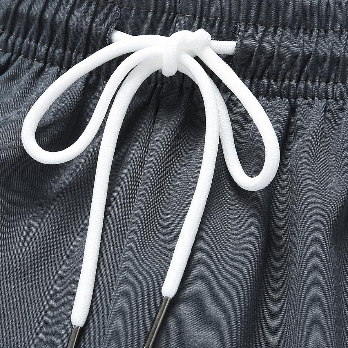 Women’s casual athletic shorts with built-in liner, drawstring, elastic waistband; suitable for outdoor sports, fitness, running, and casual wear; women’s shorts, athletic shorts, womenswear