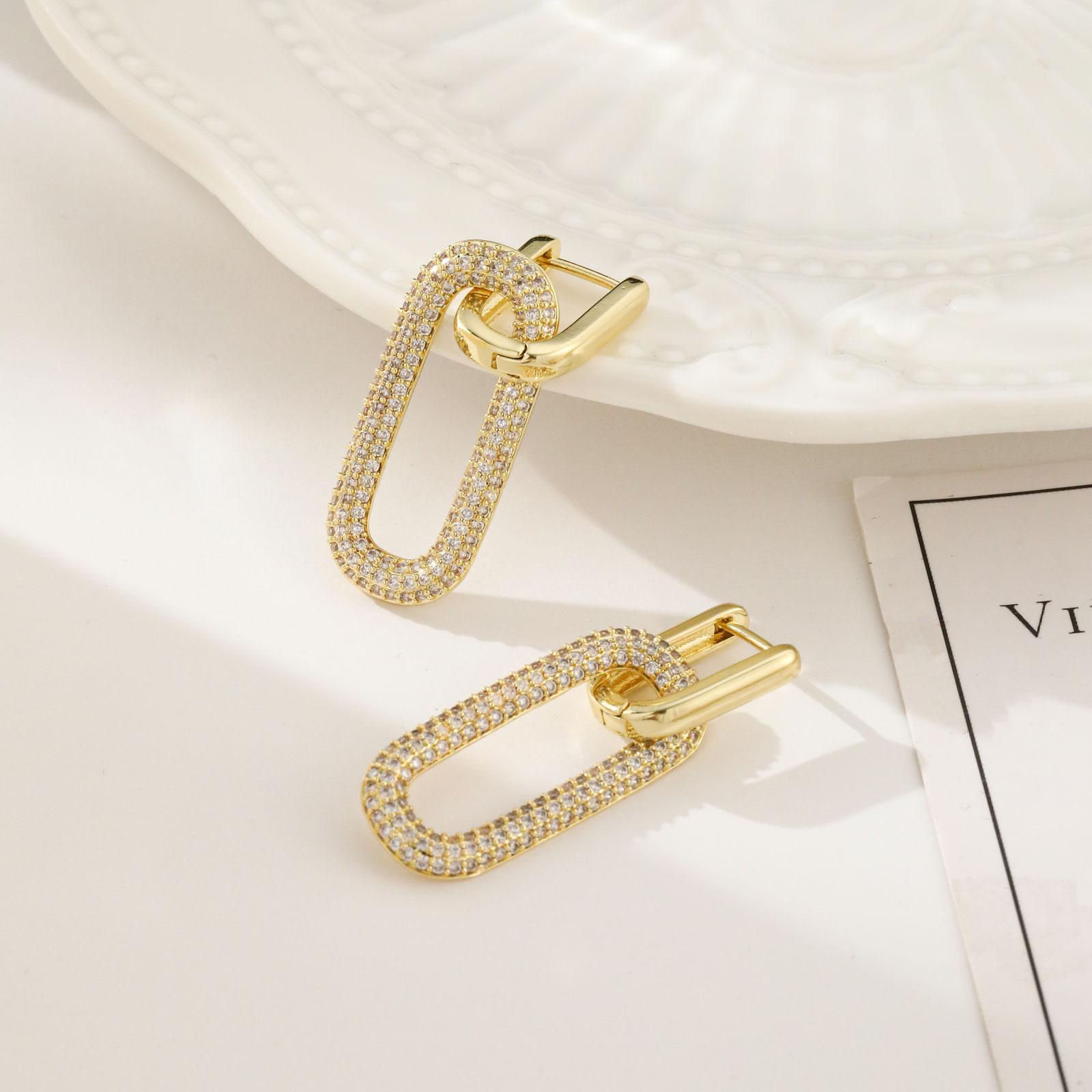 VENOCO Gold Earrings for Women Trendy Simple Dainty 14K Gold Plated Paperclip Square Chain Link Dangle Earrings Gold Jewelry for Gifts