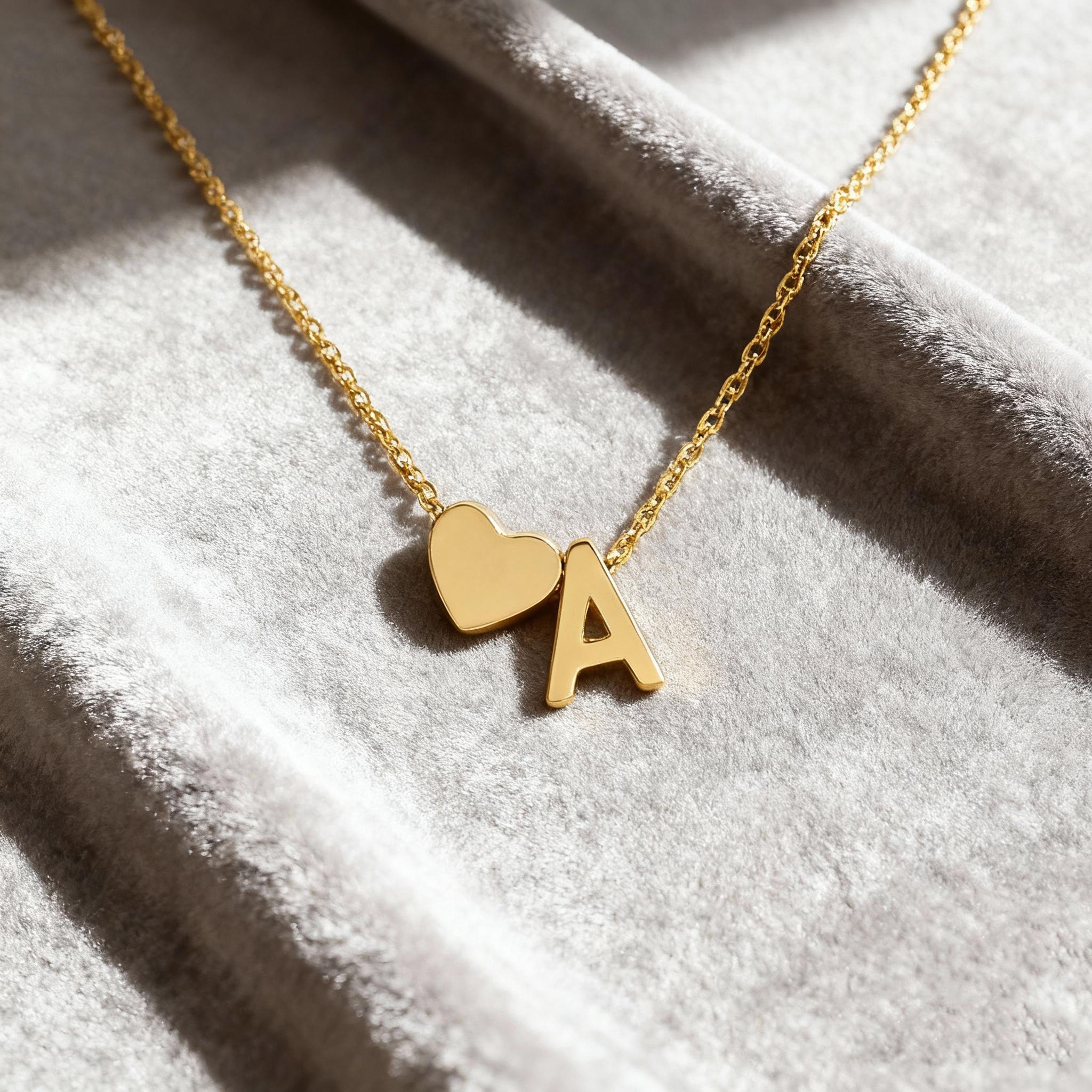 GGIRL 18K Gold Plated Heart Initial Letter A-Z Necklace for Women Alphabet Pendant Dainty Fashion Jewelry Gift for Holiday Haul Christmas Birthdays Anniversaries