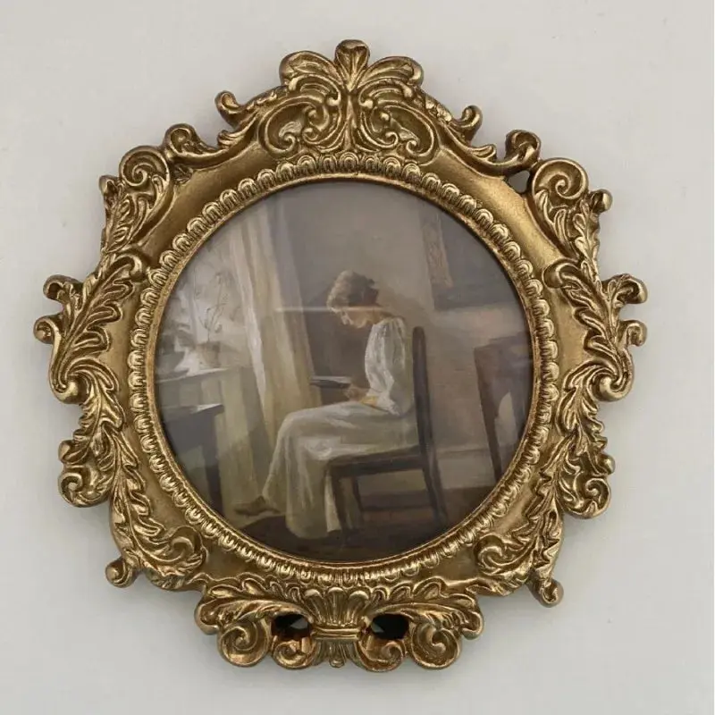 Vintage Picture Frame Decorative Wedding Photo Frames Home Aesthetic Wall Frames Bedroom Luxury Desk Frame Interior Decoration