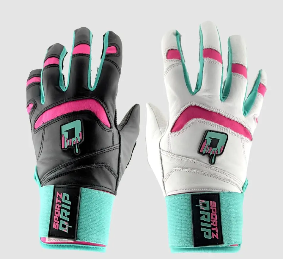 Sportz Drip Bash Clash Batting Gloves, Premium Contrasting White/Black Pair for Unisex Adult Baseball Players, Form-Fitting Softball Training Aid, High-Quality Stitching, Mismatched, Multi-Size, Reinforced Cuff, Leather, Training Equipment, Youth, Bold Co