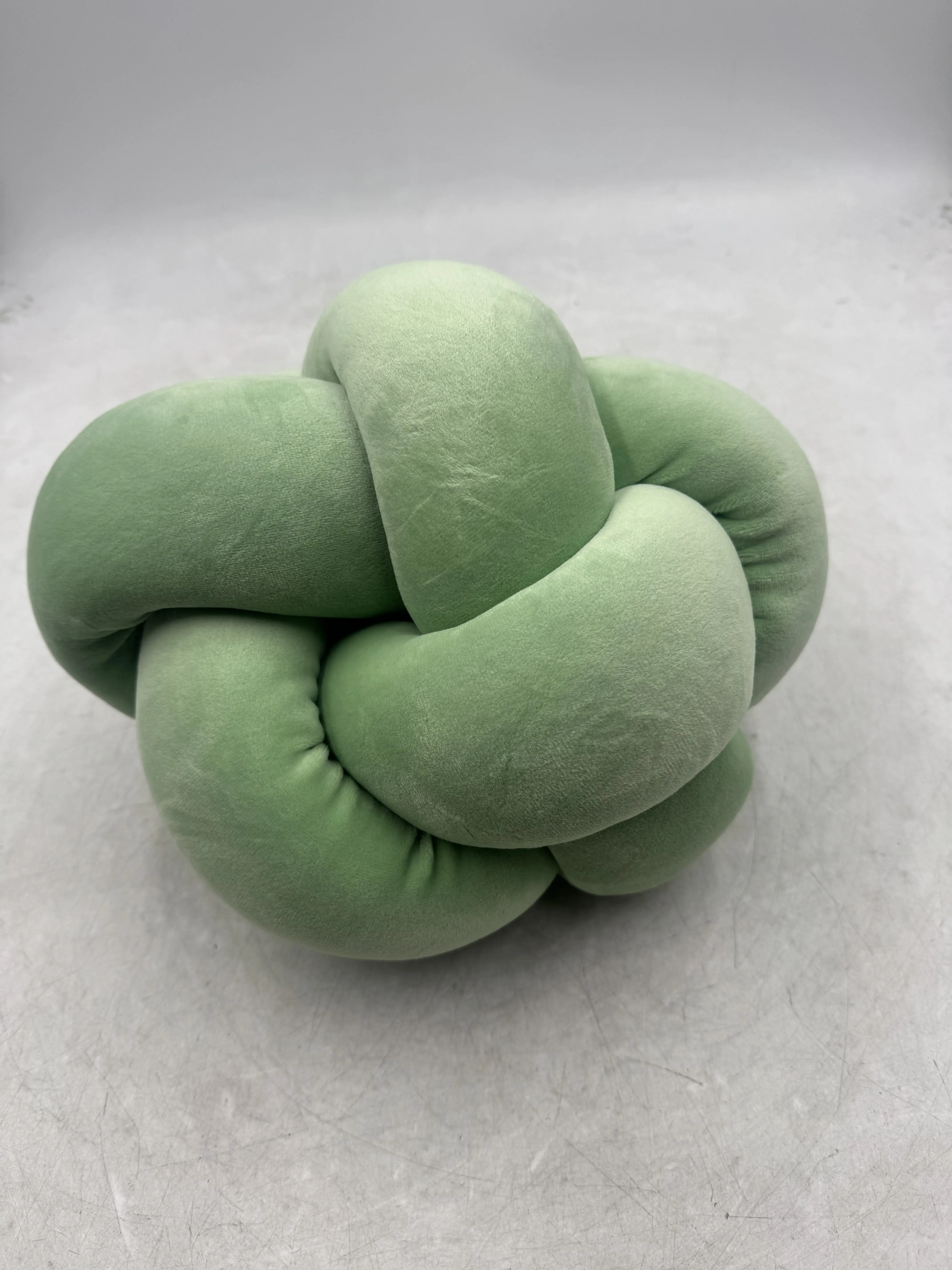 Knot Pillow - Mint