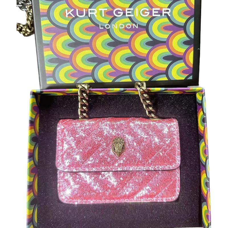 Mini Crossbody Chain Bag – Magnetic Buckle Letter Flap Small Shoulder Bag (Multiple Colors) | Casual All-Season Flap Purse