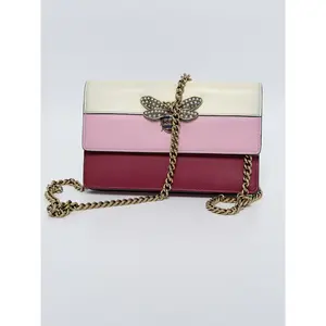 Pre-owned GUCCI gg Leather Crossbody Bags Gucci bee embellished chain wallet crossbody bag shoulder bag JD031GG