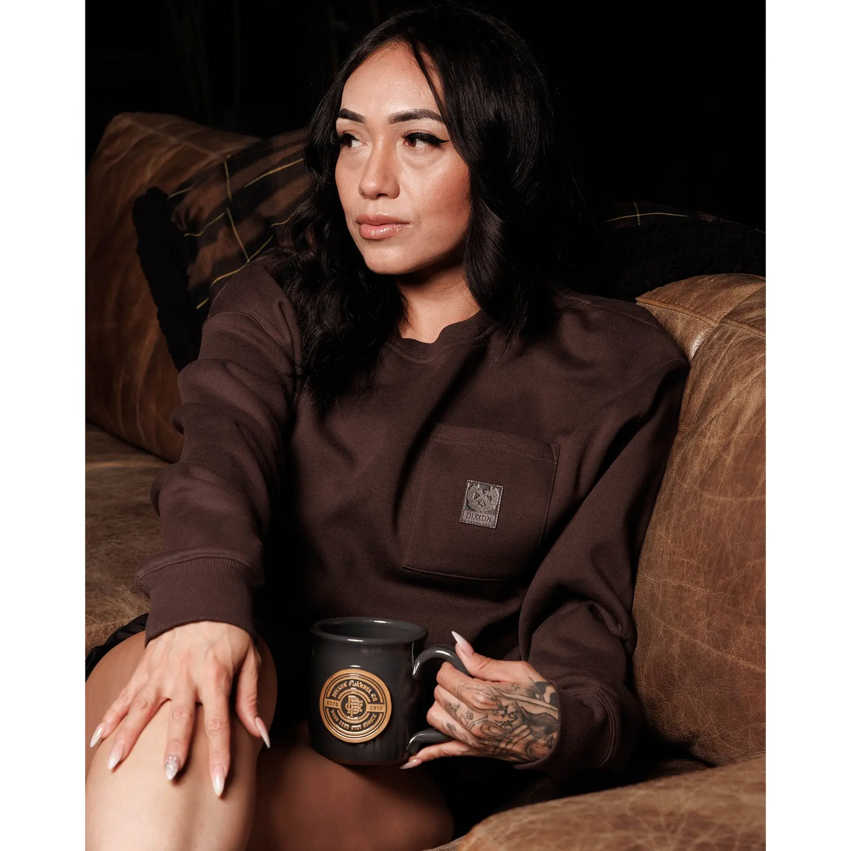Women's Pocket Crewneck Sweatshirt - Brown