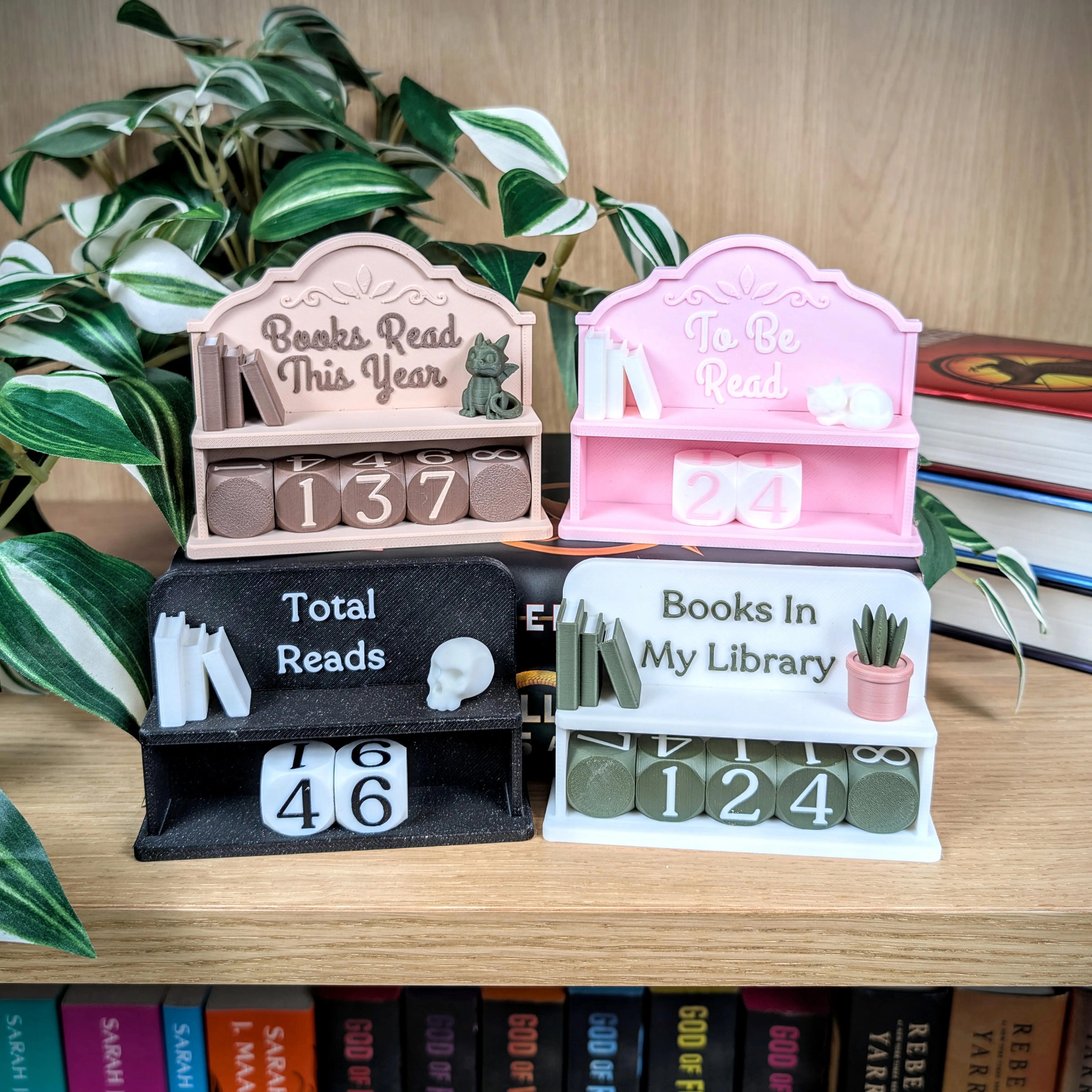 Book Counter & Tracker Figurine | Book Log for Readers | Bookshelf Decor for Book Lovers