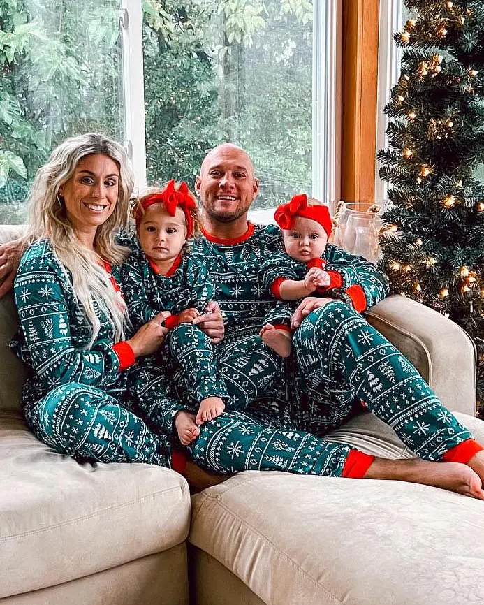 Merryreindeer Christmas Crew-Family Matching pjs family Christmas Pajamas 2026 Winter Green
