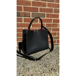 GRANDEUR Bag – Elegance and Functionality in Every Detail