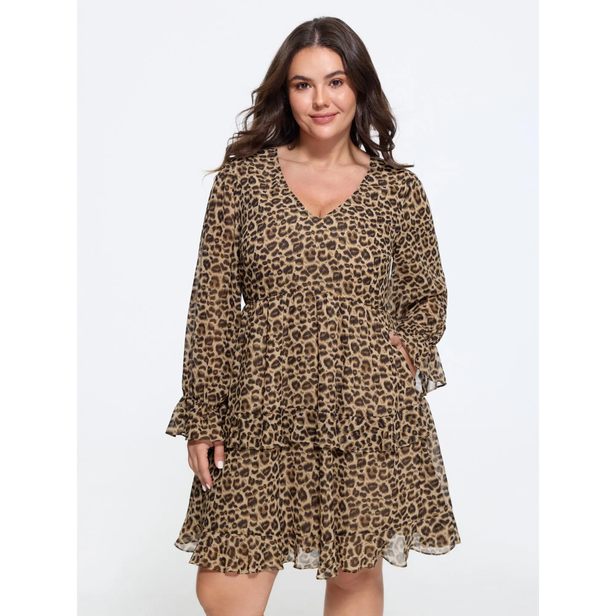 BloomChic Women's Curvy Plus Size Leopard Print Tiered Ruffle Chiffon Mini Dress with Lantern Sleeves, Pockets, Flattering Fit Fabric, Summer Casual Wear [M-6X], Curvy Dresses Plus Size