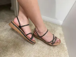 Women’s Rhinestone Strappy Flat Sandals with Comfort Platform Casual Elegant Summer Flatform