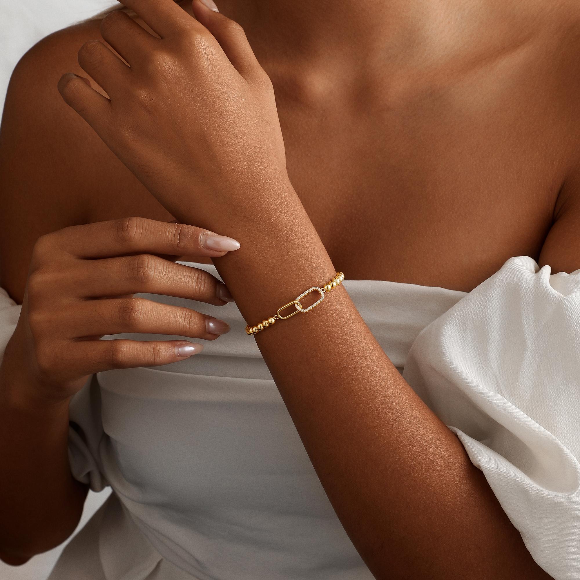 VENOCO Gold Bracelets for Women Stackable 14K Gold Plated Bracelets Dainty bow Heart Charm Accessories Non Tarnish Gold Jewelry for Women Trendy