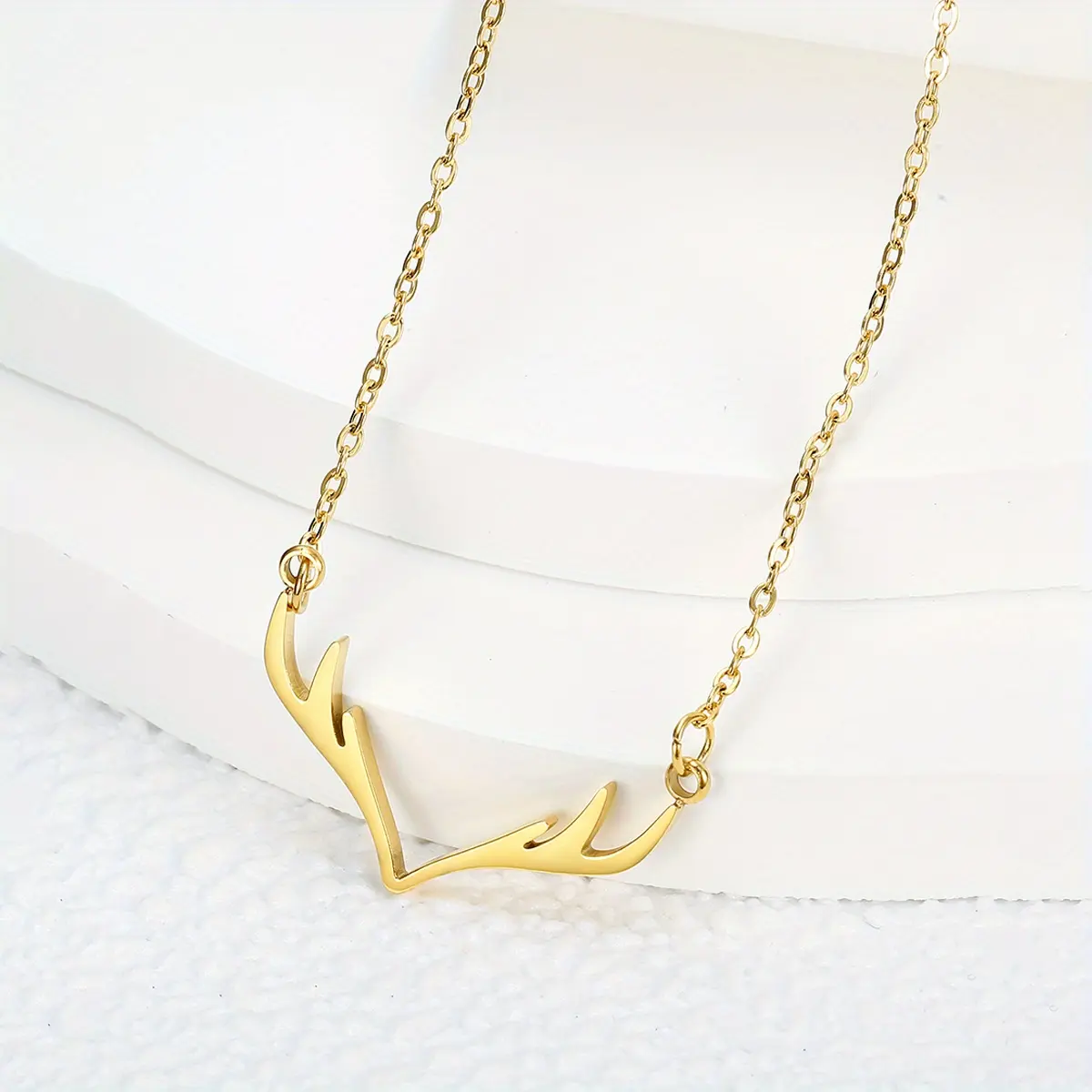 Retro Creative Cute Deer Antler-Shaped Stainless Steel Dainty Choker Necklace - Minimalist Chain, Ideal Accessory for Trendy Individuals, Daily Wear, One-Piece