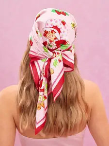 Strawberry Shortcake Fashionable Sweet Pink Smooth & Soft Satin Square Scarves Polka Dot Strawberry Women Bandana , Suitable For Headscarf,Bag Decoration,Gifts, Outdoor Travel,Gift Ideas