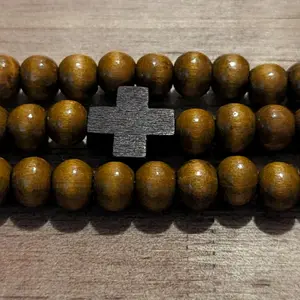 Christian Wooden Cross Stretch Bracelet Set – Natural Wood Beaded Faith Bracelet Stack – Minimalist Religious Jewelry
