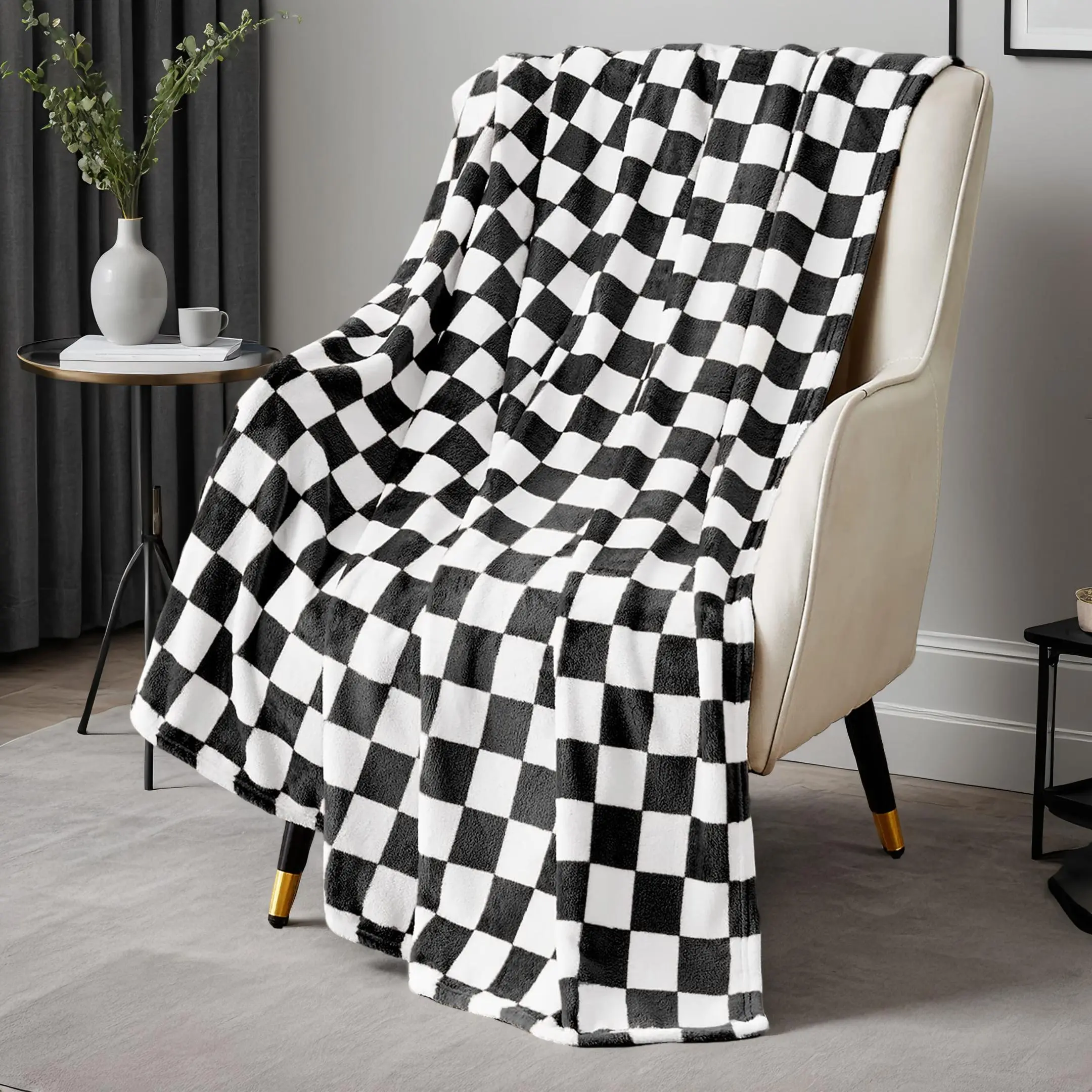Checkerboard Pattern Soft Cozy Throw Blanket - Warm, Ideal for Home Napping, Christmas Decor & Gifting (Checkerboard Pattern Blanket for Bedroom Use), Soft Cozy Blanket
