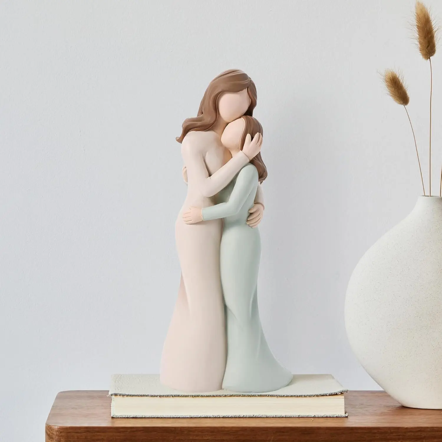 Loismery Mother Daughter Figurines, Mother of The Bride Gifts, Christmas Gifts for Mom From Daughter, Sentimental Gifts for Mom,  Family Decor Mothers Day Figurines