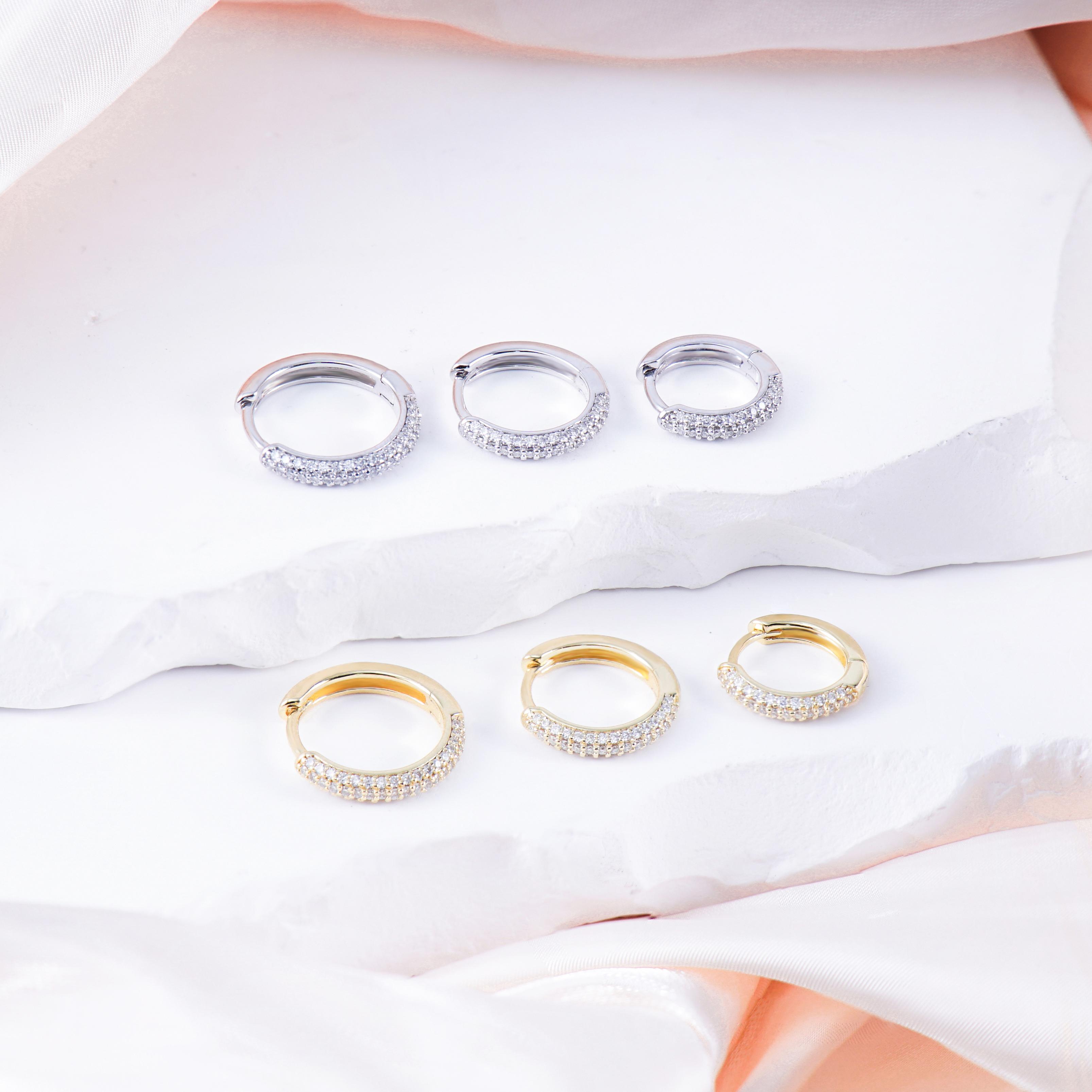 Delzzad Huggies Synthetic Moissanite Earring S925 Moissanite Jewelry Perfect Birthday Mother’s Day Gift for Men Women Wedding Set