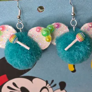 Sweet Style Candy Dripped Ear Puff Earrings with Blue Pom Pom and Lollipop Charm for Festive Outfits