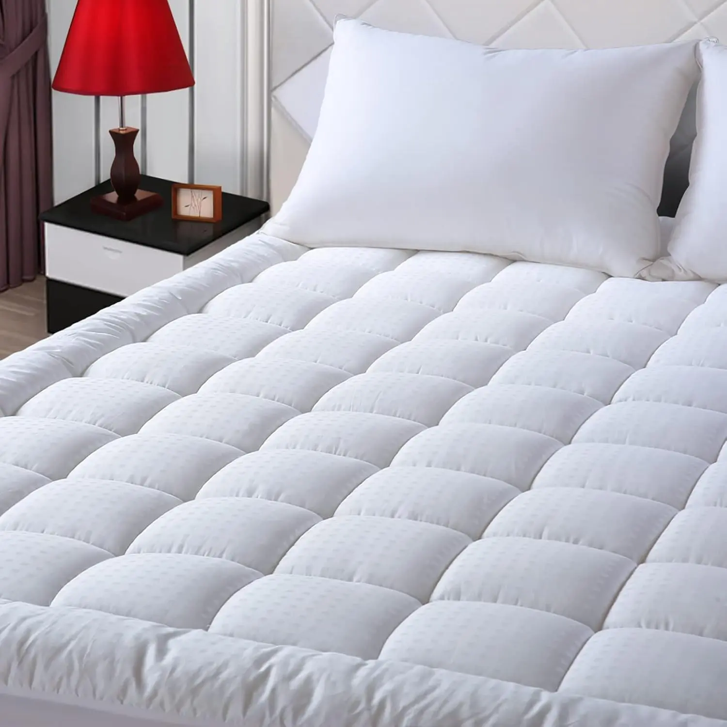 Queen Mattress Pad, Ultra Soft Quilted Pillow Top Mattress Protector, Cooling Mattress Topper with Deep Pocket Fit 8-21" Mattress, Machine Washable