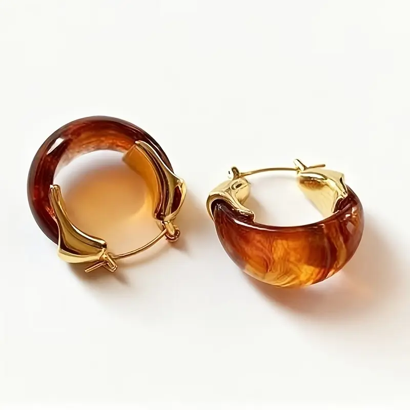 Amber Resin Hoop Earrings for Women 14K Gold Plated Tortoiseshell C-Shaped Huggie Vintage Acrylic Circular Jewelry Trendy Everyday Gift Accessory