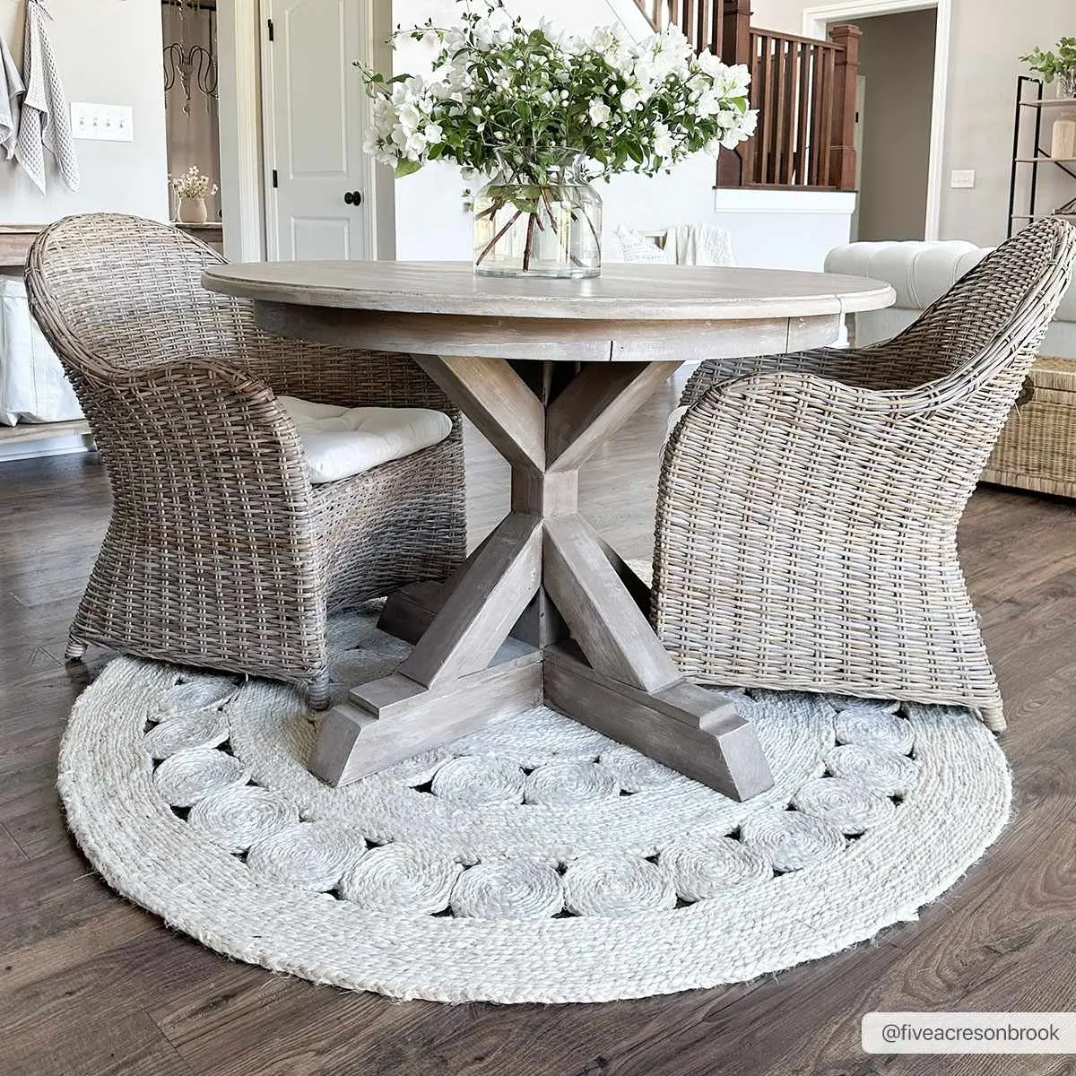 Stafford Bleached Jute Round Rug - Jute Material Indoor Decorative Home Decor Rug for Dining Room - Clearance, Decorative Rug