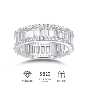 [AGrace Jewelry] Lab-Created Moissanite Ring, D Color, VVS Clarity, Emerald Cut, S925 Sterling Silver, Ideal for Wedding/Engagement/Birthday Gift/Anniversary/Prom/Date/Daily Wear, Light Luxury & Dazzling, Skin-Friendly & Comfortable, Style No. R13789