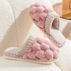 Fashionable And Minimalist Checkered Fuzzy Slippers for Indoor Comfort, Featuring Thick Soft Soles That Are Warm, Silent, And Non-Slip, Perfect for Couples