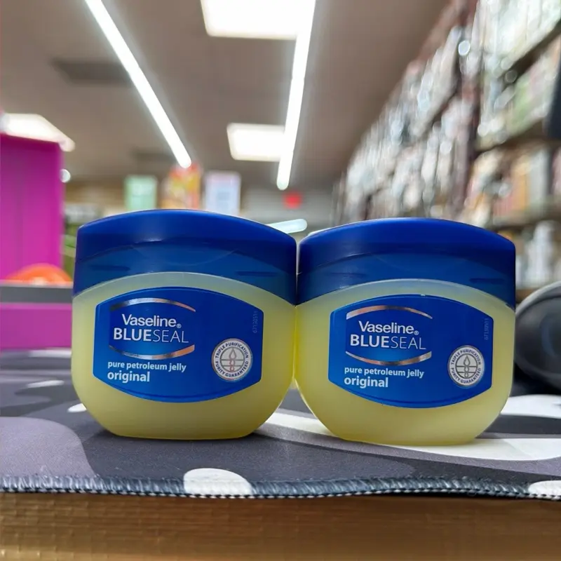 Vaseline BlueSeal Original Petroleum Jelly for Skin Repair, Hydrating Moisturizer for Dry to Normal Skin, 100ml Jars (Pack of 2), Adults, Double Pack, Beauty Moisturizer, Body Care Moisturizers