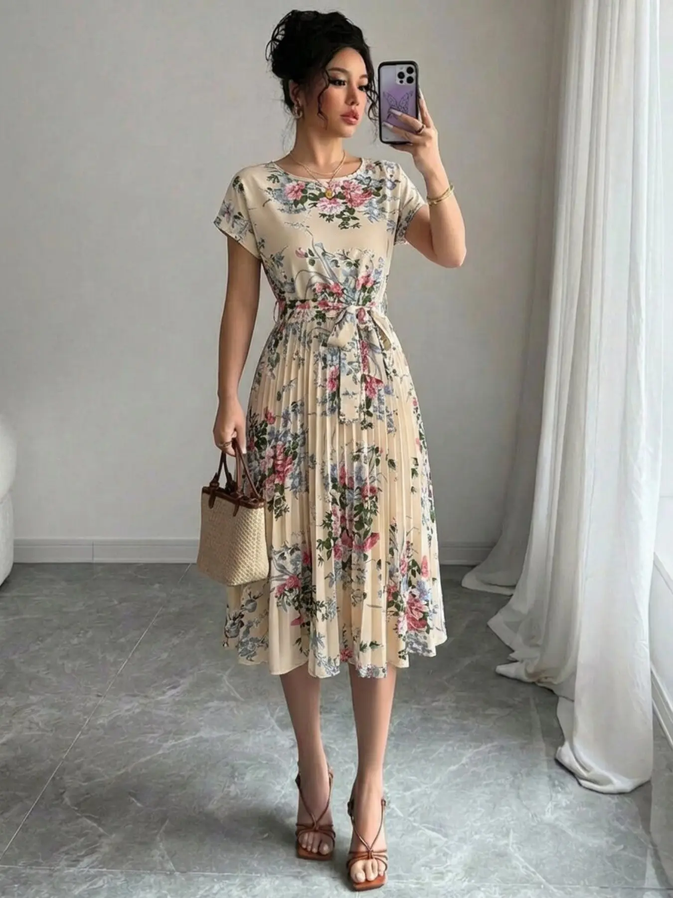 Summer New Bohemian Boho Chic Elegance Floral Short-Sleeve Dress, Bow Tie Round Neck, A-Line Fit, Feminine Casual Beach Vacation Womenswear