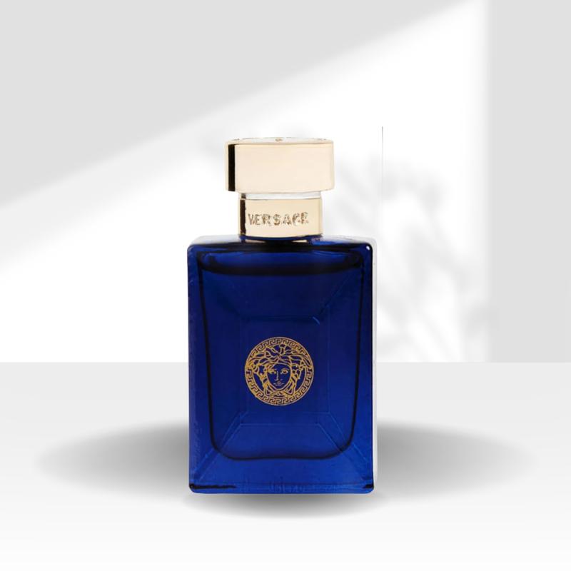 Versace Dylan Blue Eau De Toilette for Men Mini 0.17 oz - Bergamot Water & Grapefruit Notes - Spicy Perfumed Fragrance with Citrusy Bold Aquatic Effect Versace Dylan Blue Eau De Toilette for Men Mini 0.17 oz - Bergamot Water & Grapefruit Notes - Spicy Perfumed Fragrance with Citrusy Bold Aquatic Effect