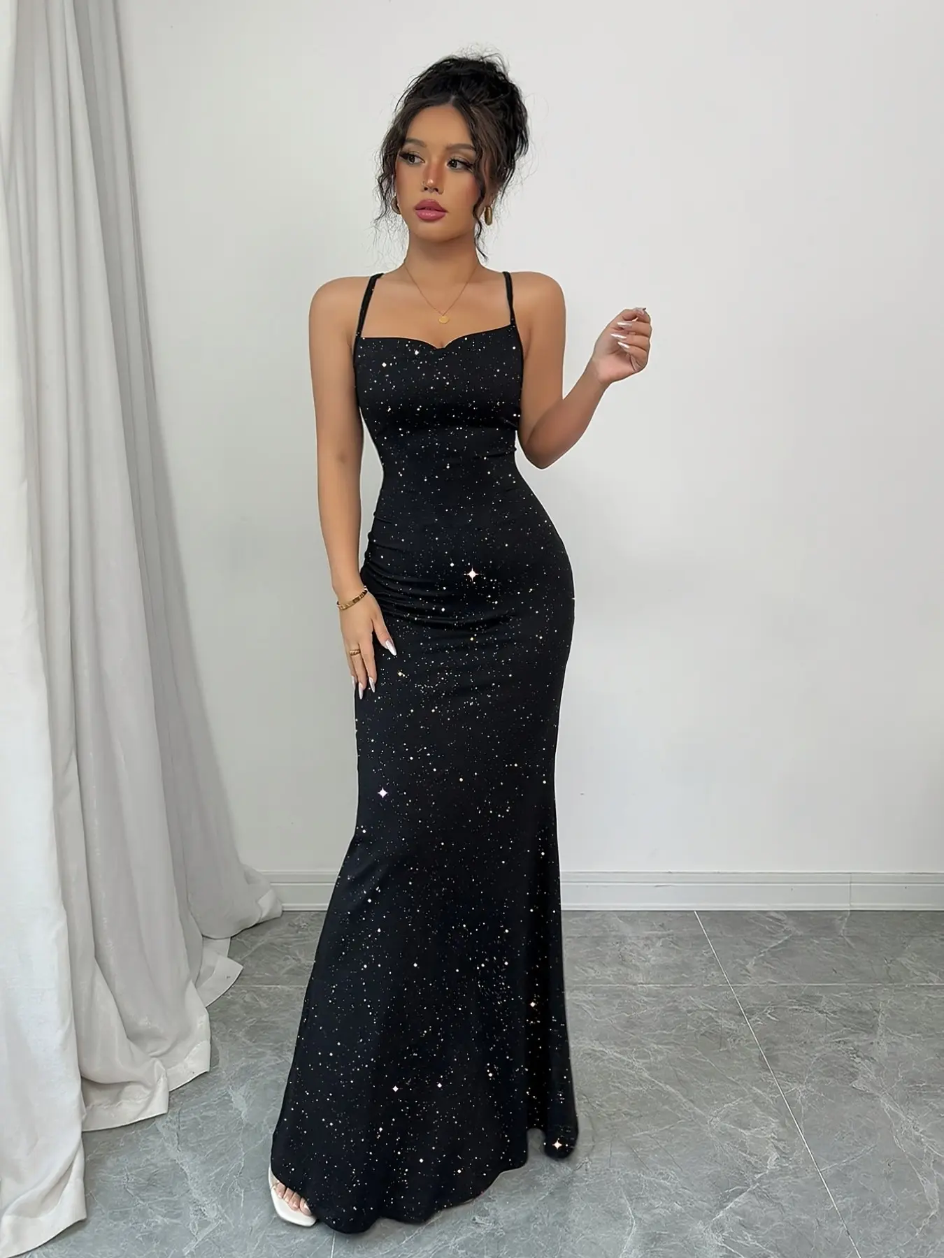 Shimmering Strapless Mermaid Dress, Perfect for Formal Events, Elegant Evening Gown, Ideal for Weddings and Galas, Elegance, Evening Banquet Gown