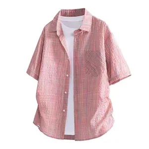 Pink bubble chiffon plaid shirt; men’s lightweight summer loose casual short-sleeve shirt; blue plaid short-sleeve shirt with contrast panels and a notched collar; minimalist clean commuter boyfriend-style shirt jacket