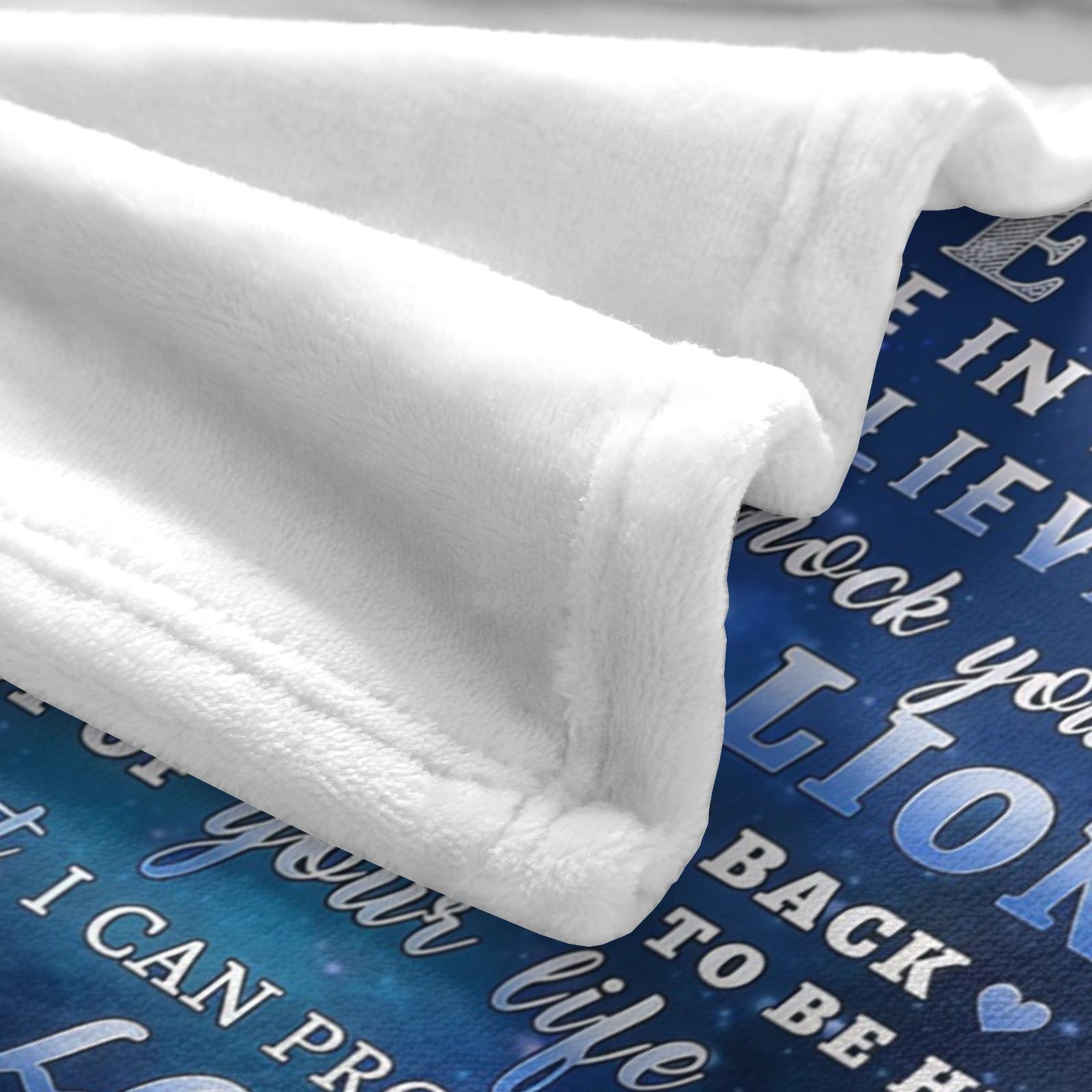 To My Son Dad's Lion Love Flannel Blanket Soft Cozy Gift Throw with Heartfelt Father Son Message & Lion Illustration Perfect for Gifting to Sons Snuggling Warmly or Wrapping in Dad's Forever Support & Affection