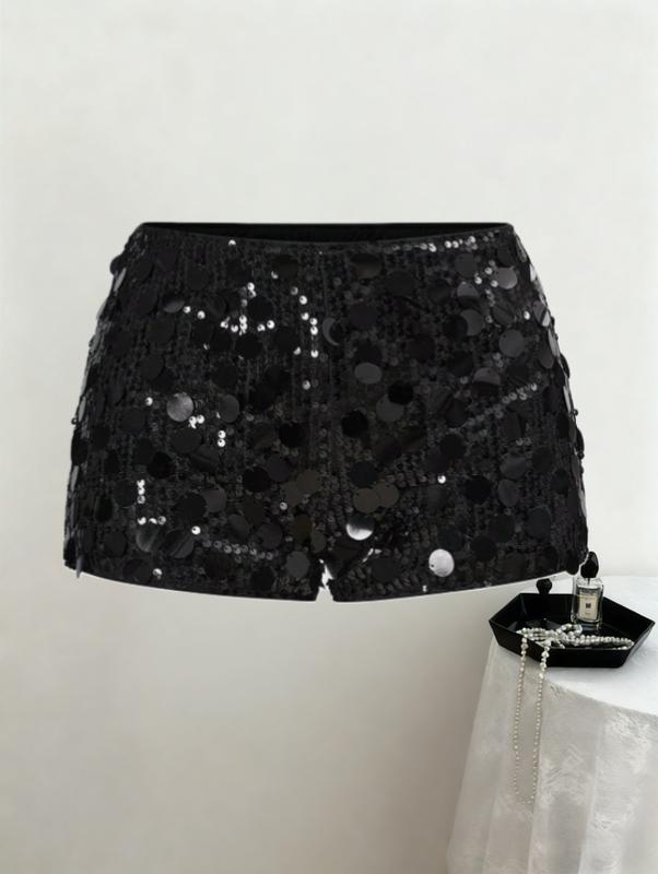 Women’s sequined shorts with an elastic waistband, slim fit, shiny and sexy design, featuring pearlescent embellishments—mini shorts suitable for parties and nightclubs.