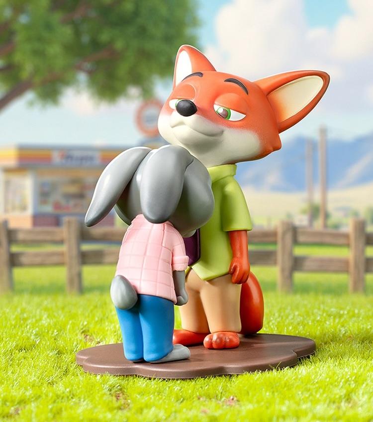 Zootopia Best Partner Blind Box Ornament, Cute Cartoon IP Peripheral Collectible Desktop Decoration, Perfect Gift forGirlFriend & Disney Fans, Fashion Creative Ornament for Home Office Decor Collection