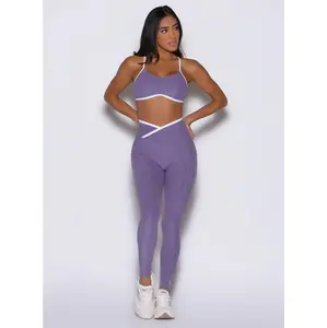Line Contour Leggings