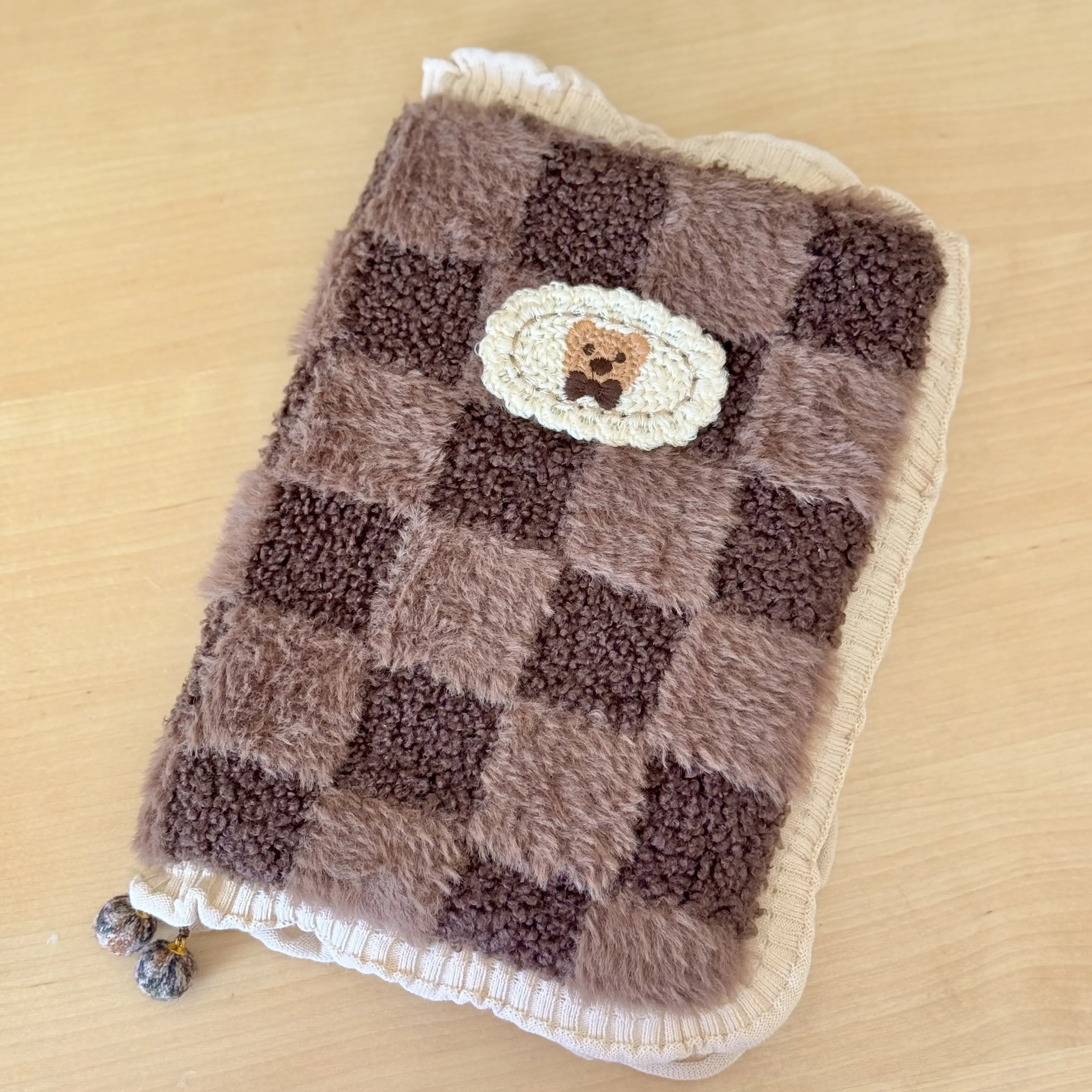 Kawaii Plush Checkered Notebook Cover with Bear Embroidery, Cute Fuzzy A5 Journal Sleeve, Aesthetic Co-pilot Planner Protector, Soft Faux Fur Book Sleeve for Students & Journaling Lovers, Cozy Desk Decor, Gift for Her