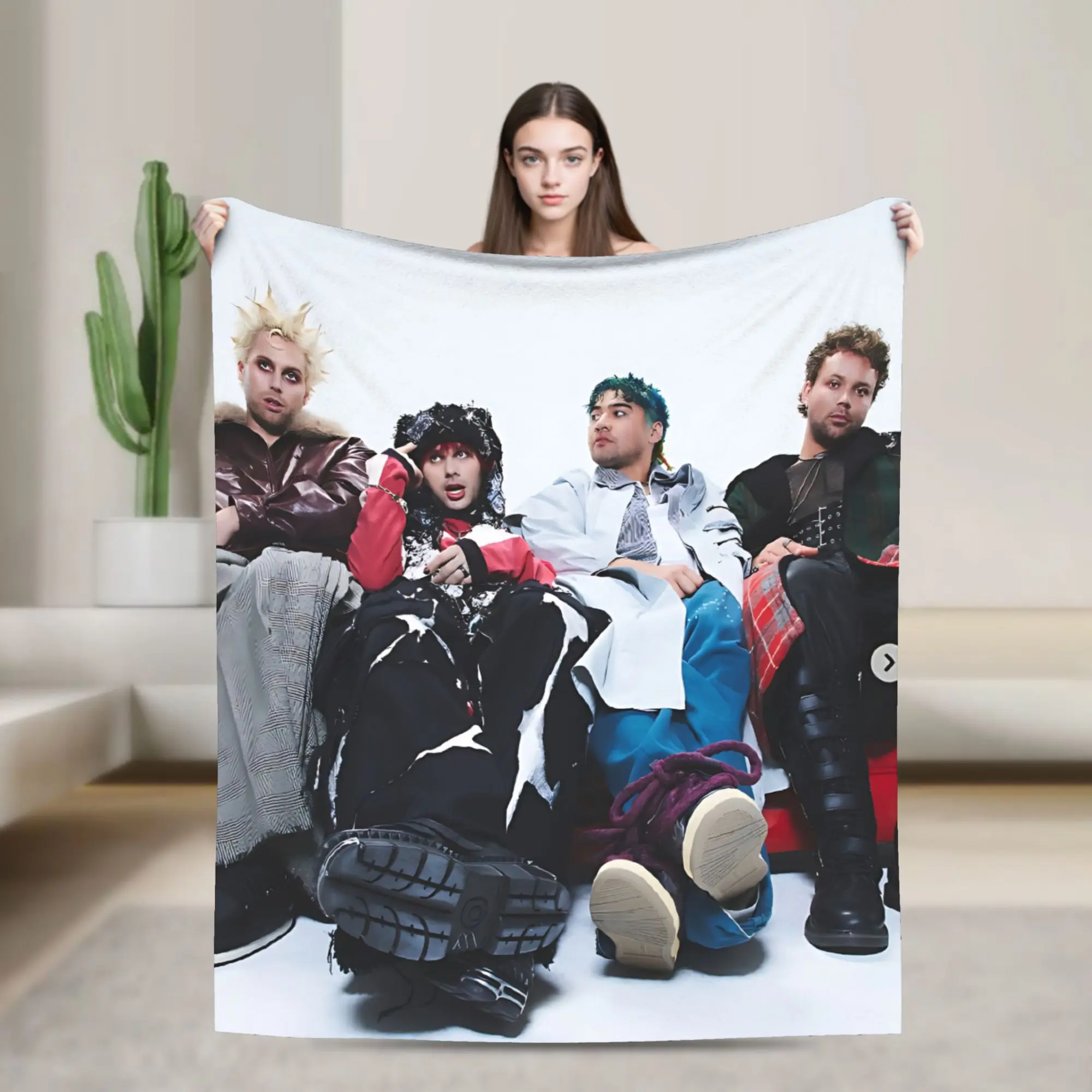 High-quality 5 Seconds of Summer member portrait blanket, stylish and modern, suitable for sofas, beds, and tatami mats.Suitable for all seasons, soft and durable, available in multiple sizes, it makes an excellent holiday gift.