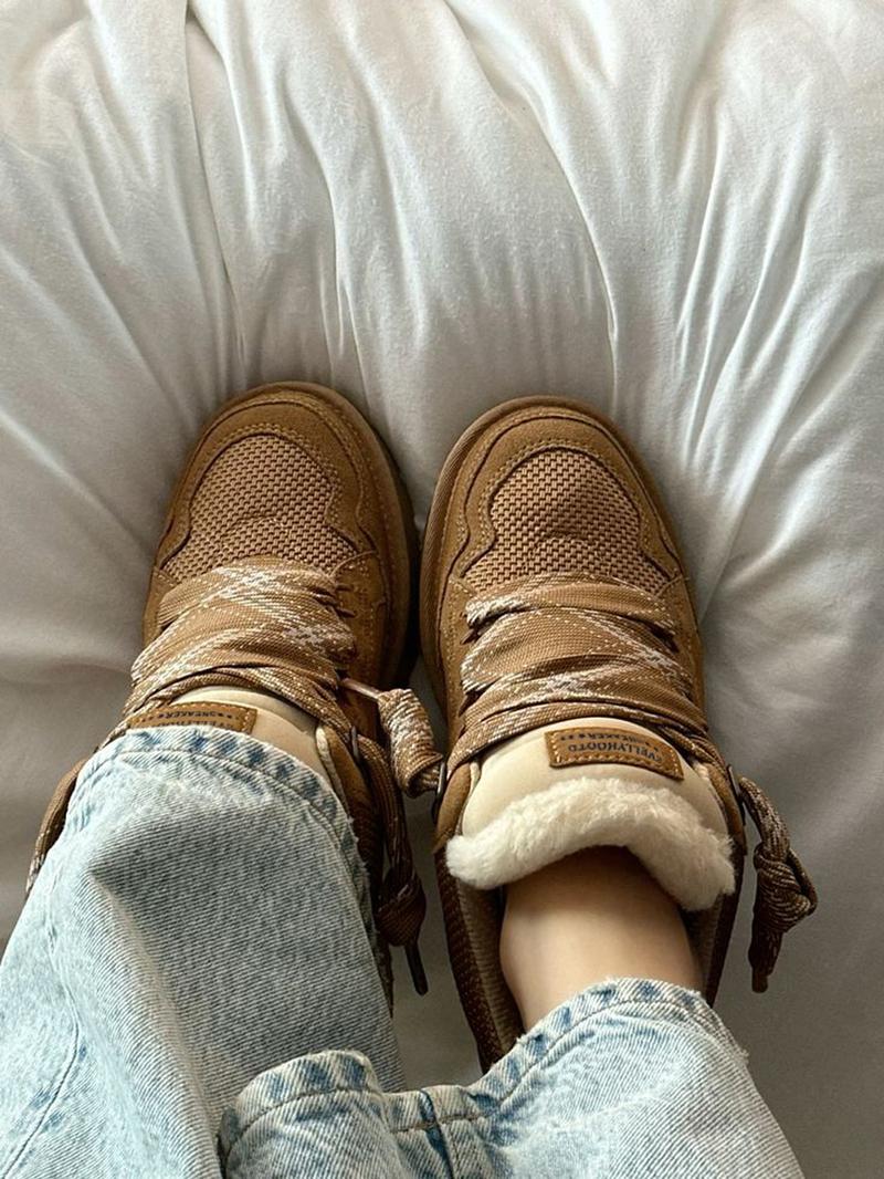 EVELLYHOOTD Women's Autumn Winter Warm Plush Sneakers with Anti-slip TPR Sole Light Weight Flat Trainers for Casual Outings