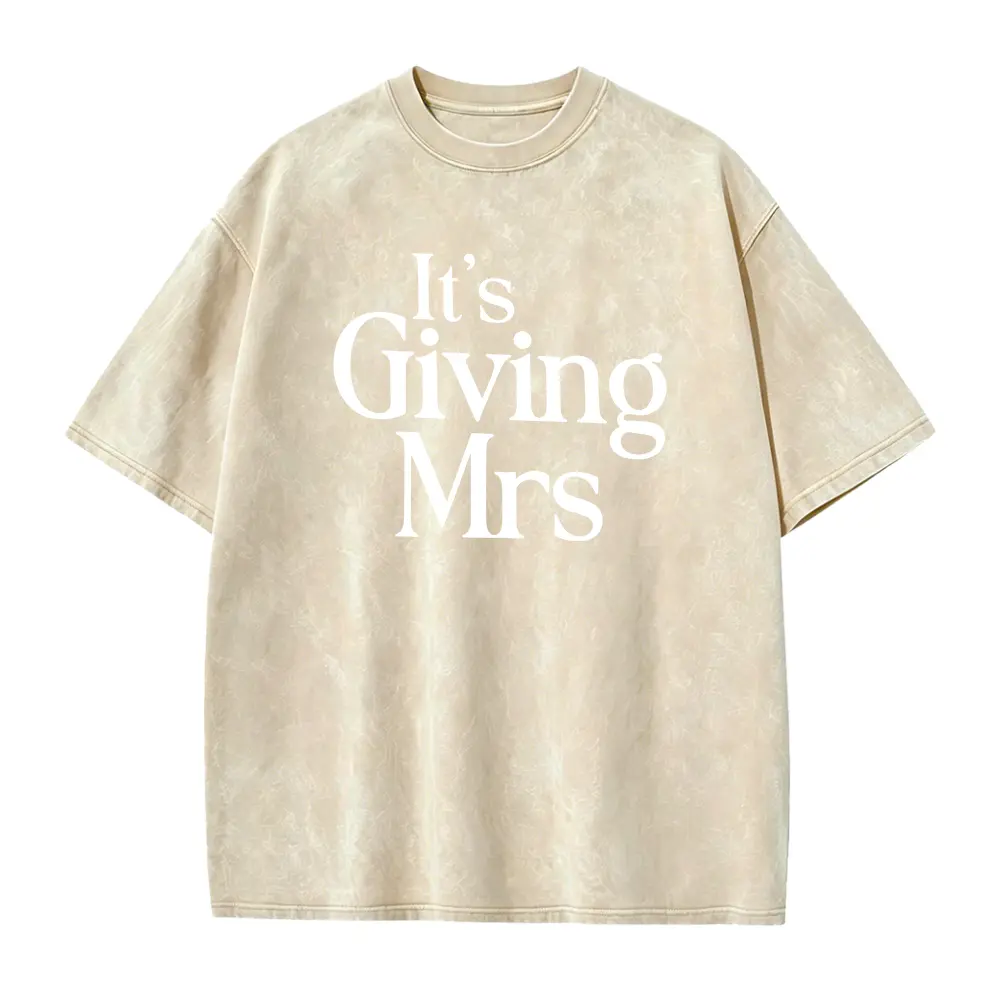 Its Giving Mrs TShirt - Bride to Be Shirt | Engagement Top | Bachelorette Outfit | Women's Summer Print Round Neck Short Sleeve Casual T-Shirt Graphic Tees Women Tops