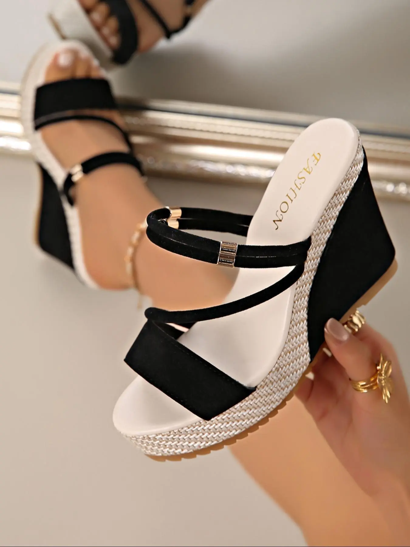 Women's Fashionable Platform Sandals, Casual Comfortable Ankle Strap Wedge Heeled Sandals for Daily Wear, Trendy All-match Sandals for Women & Girls