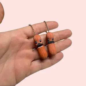 3D Printed Mexican Jumping Bean Keychain – Funny Fidget Toy Keyring – Cute Bean Couple Keychain Gift